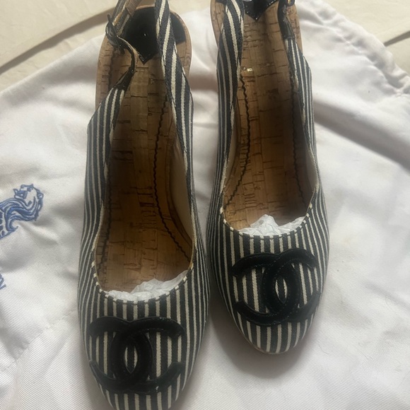 CHANEL Shoes - Chanel black and white pumps 37.5